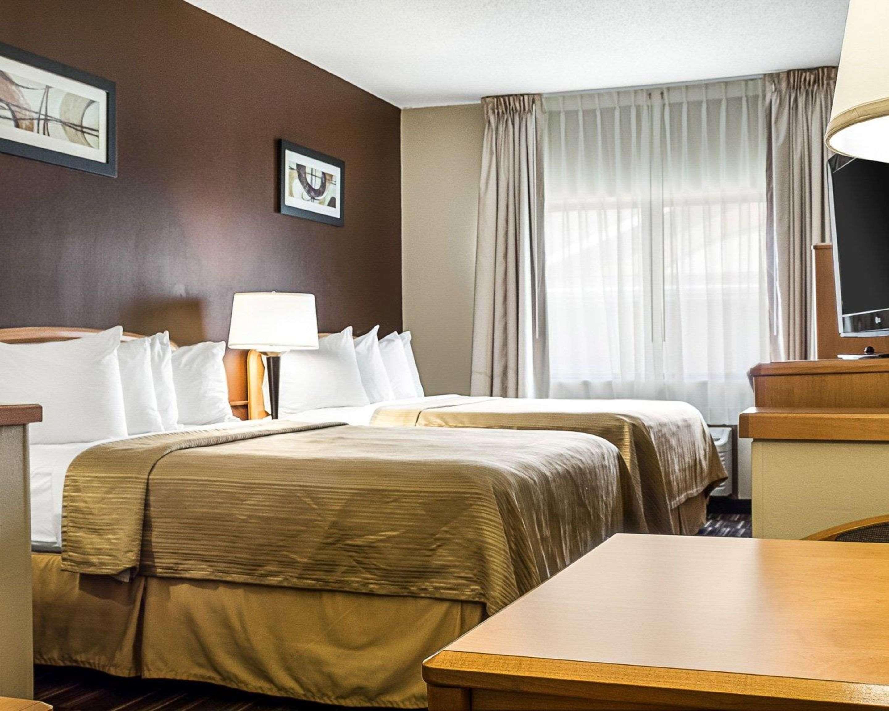 Quality Suites Near West Acres Fargo Esterno foto